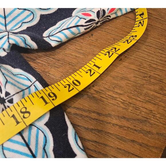 Crown & Ivy Navy Floral Patterned Cotton Blend Cardigan Sweater Size L - Picture 5 of 8